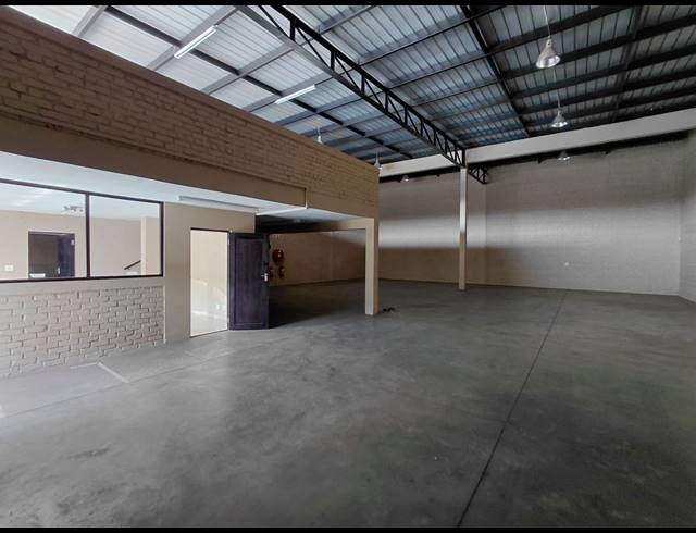 395M² WAREHOUSE TO LET IN POMONA
